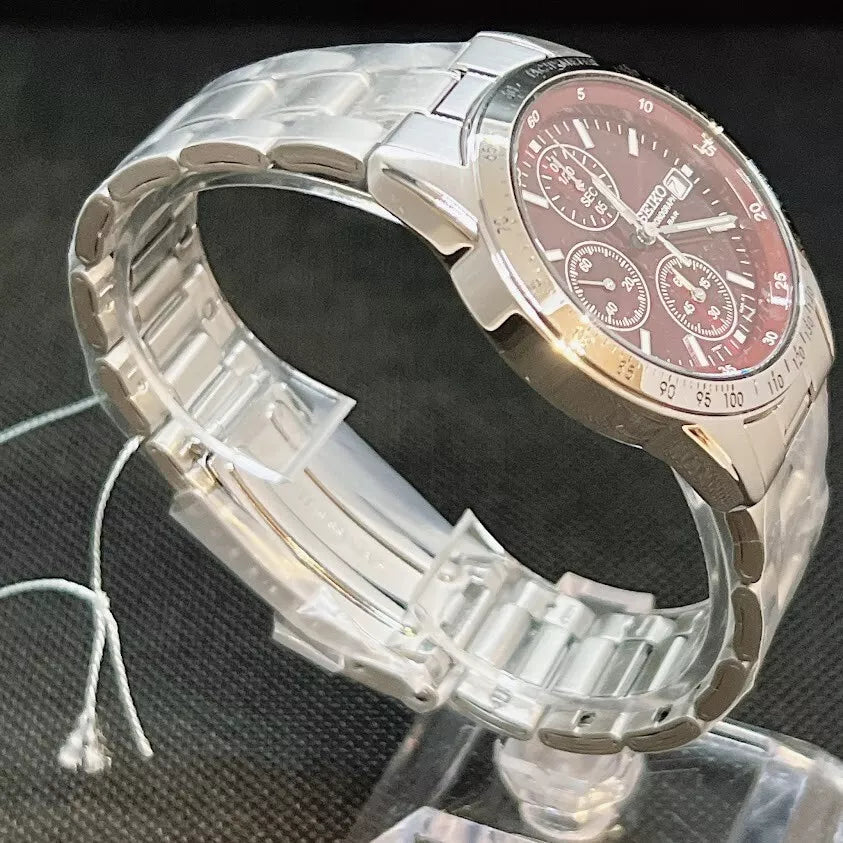 Seiko Spirit Red Chronograph